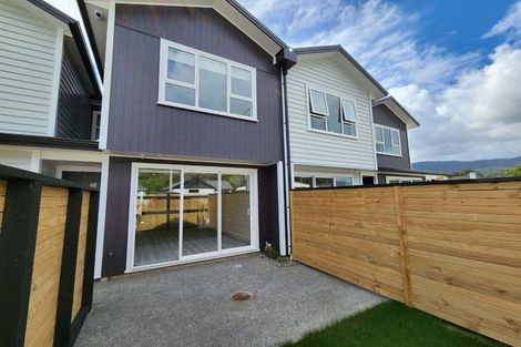 Photo of property in 2/41 Main Road, Wainuiomata, Lower Hutt, 5014