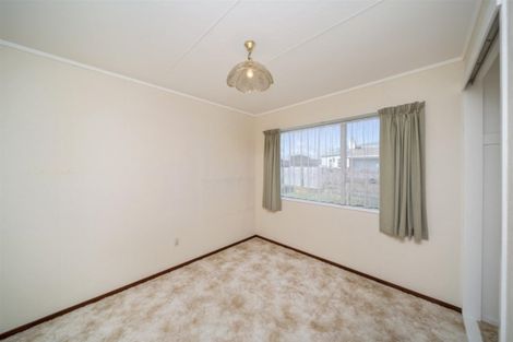 Photo of property in 198 Waihi Road, Hawera, 4610