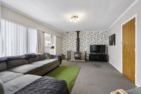 Photo of property in 3 Blenheim Place, Vogeltown, New Plymouth, 4310