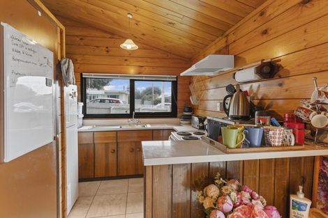 Photo of property in 3 Tasman Road, Otaki Beach, Otaki, 5512
