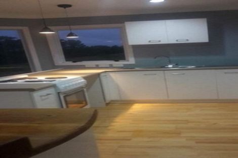 Photo of property in 102 Settlement Road, Kaiwaka, 0573