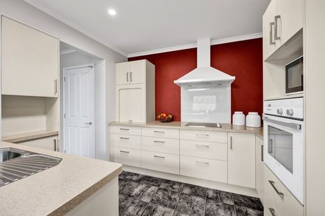 Photo of property in 1/39 Manadon Street, Spotswood, New Plymouth, 4310