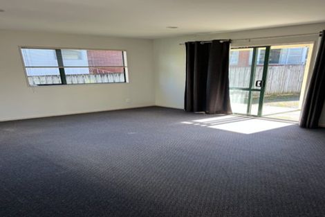 Photo of property in 67 Cook Street, Howick, Auckland, 2014