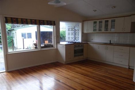 Photo of property in 19 Buick Crescent, Awapuni, Palmerston North, 4412
