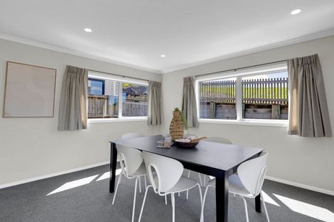 Photo of property in 69 Ridgedale Crescent, Flagstaff, Hamilton, 3210