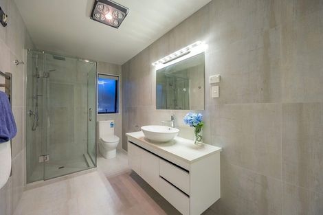 Photo of property in 10 Drumconnell Drive, Flat Bush, Auckland, 2019