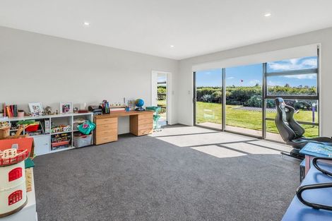 Photo of property in 74 Crozier Drive, Kirwee, Darfield, 7571
