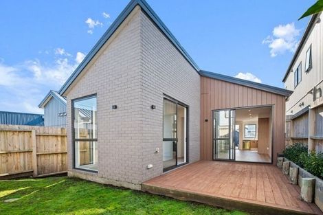 Photo of property in 63 Horokaka Street, Massey, Auckland, 0614