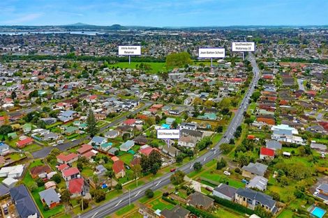 Photo of property in 553 Massey Road, Mangere, Auckland, 2022