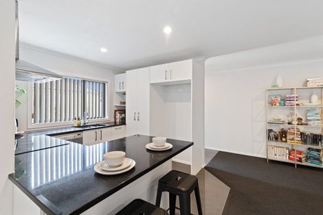 Photo of property in 14 Piso Lane, Dinsdale, Hamilton, 3204