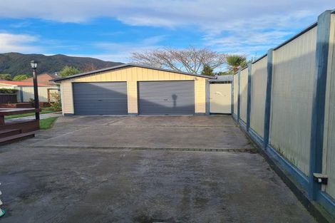 Photo of property in 39 Fairfield Avenue, Fairfield, Lower Hutt, 5011