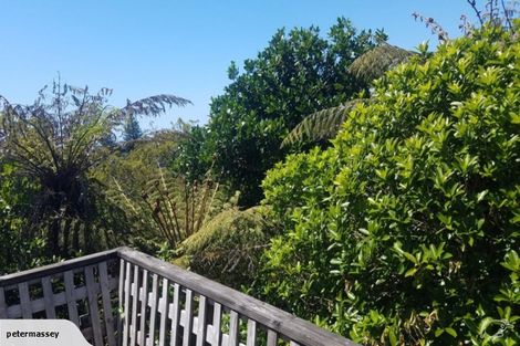 Photo of property in 9 Rangitoto Terrace, Milford, Auckland, 0620