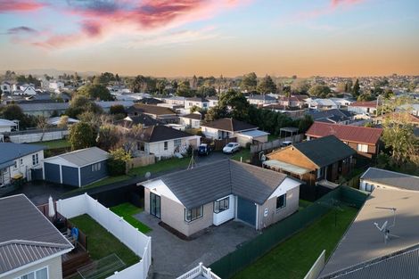 Photo of property in 36b Kelvin Road, Papakura, 2110