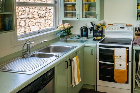 Photo of property in 5a Julius Place, Akaroa, 7520