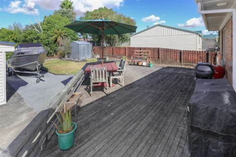Photo of property in 114 Hakanoa Street, Huntly, 3700