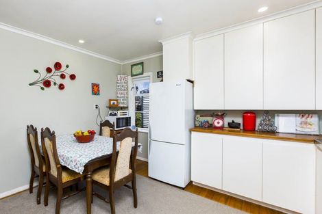 Photo of property in 62 Gibbons Street, Ebdentown, Upper Hutt, 5018