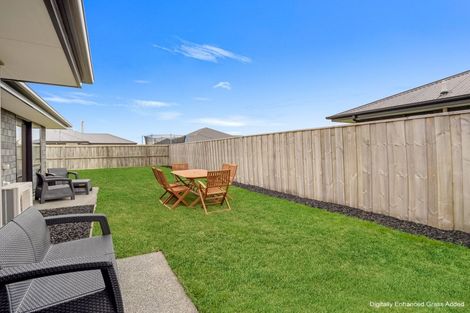 Photo of property in 160 Faringdon Boulevard, Rolleston, 7615