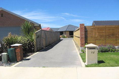 Photo of property in 19 Saracen Avenue, Northwood, Christchurch, 8051