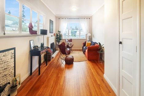 Photo of property in 4 Blackwell Street, Marton, 4710