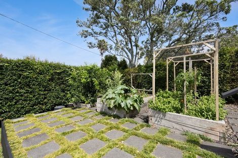 Photo of property in 95 Royal Road, Massey, Auckland, 0614