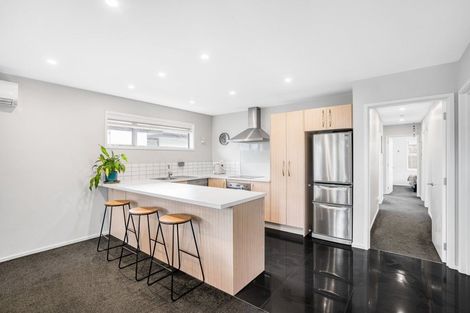 Photo of property in 35 Packard Crescent, Halswell, Christchurch, 8025