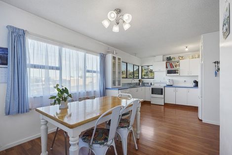 Photo of property in 39 Dinsdale Road, Dinsdale, Hamilton, 3204