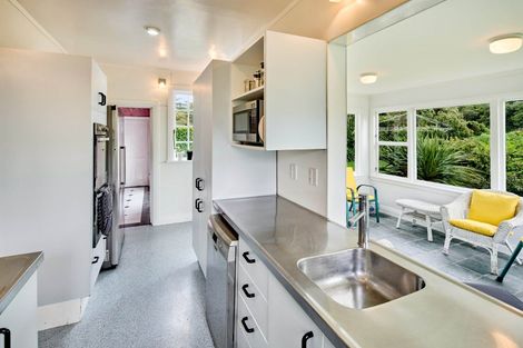 Photo of property in 30 Kenya Street, Ngaio, Wellington, 6035