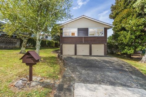 Photo of property in 6 Northgrove Avenue, Hillcrest, Auckland, 0627