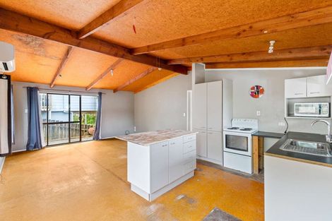 Photo of property in 23a Ogle Crescent, Te Kamo, Whangarei, 0112