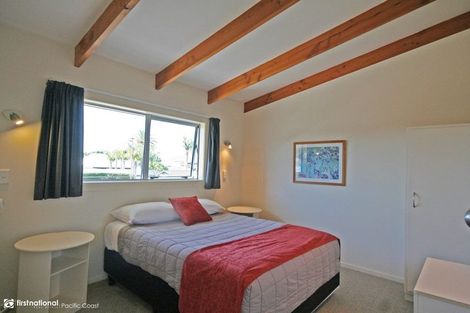 Photo of property in 415 Port Road, Whangamata, 3620