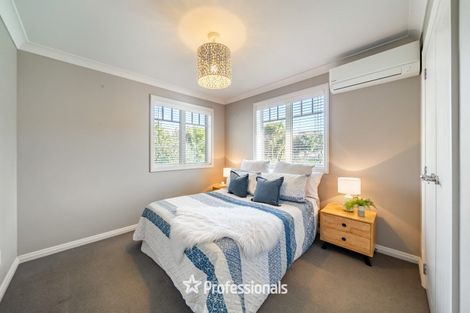 Photo of property in 14 Ronald Scott Grove, Riverstone Terraces, Upper Hutt, 5018
