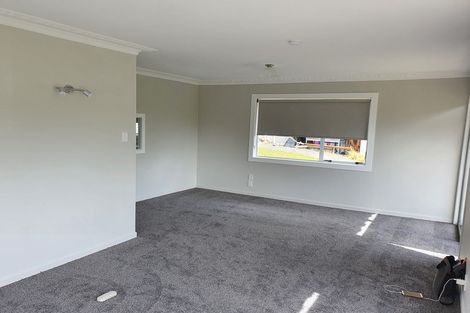 Photo of property in 2/15 Kayeleen Place, Cockle Bay, Auckland, 2014