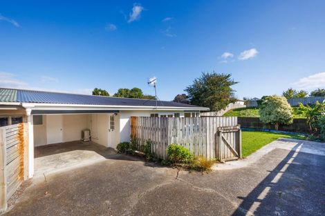 Photo of property in 15b Churchill Avenue, Hokowhitu, Palmerston North, 4410