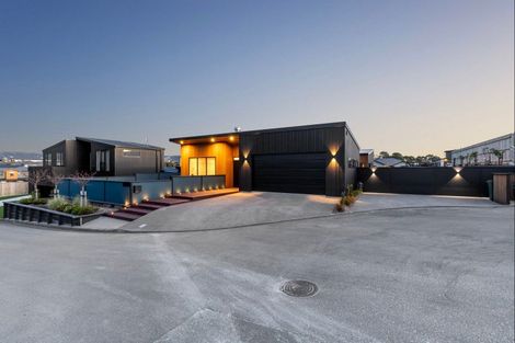 Photo of property in 7 Edenmore Terrace, Fitzherbert, Palmerston North, 4410