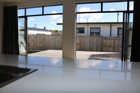 Photo of property in 2c 2d Haggitt Street, Feilding, 4702
