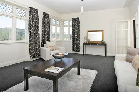 Photo of property in 74 Northland Road, Northland, Wellington, 6012