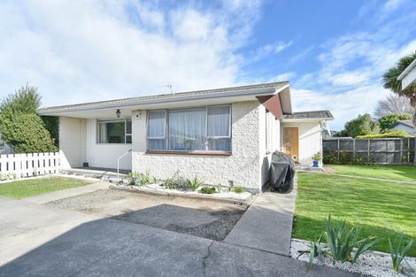 Photo of property in 90 Springs Road, Hornby, Christchurch, 8042
