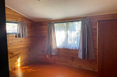 Photo of property in 4 Moxham Grove, Massey, Auckland, 0614