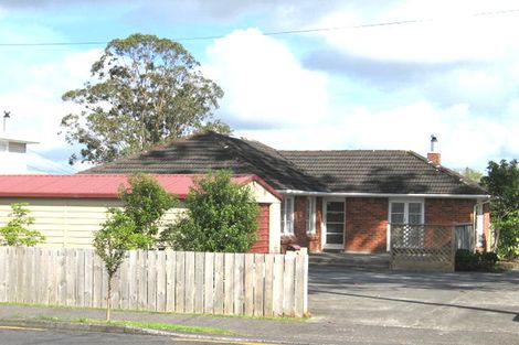 Photo of property in 652a Te Atatu Road, Te Atatu Peninsula, Auckland, 0610