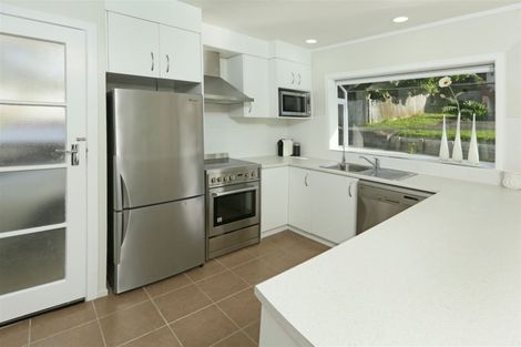 Photo of property in 64b Colwill Road, Massey, Auckland, 0614