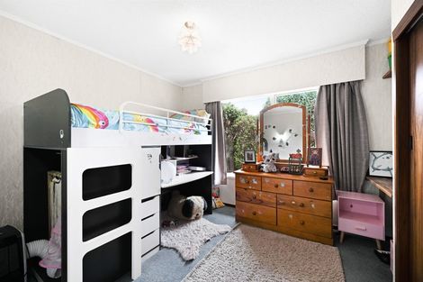 Photo of property in 8 Newcastle Road, Dinsdale, Hamilton, 3204