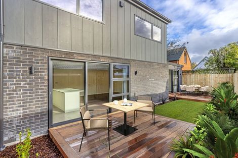 Photo of property in 2/45 Cranford Street, St Albans, Christchurch, 8014