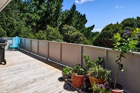 Photo of property in 66 Leeward Drive, Whitby, Porirua, 5024