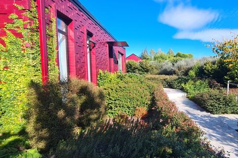 Photo of property in 21 Tarrant Road, Upper Moutere, 7173
