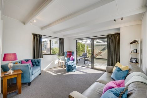 Photo of property in 5 Anthony Place, Bay View, Napier, 4104