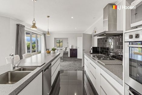 Photo of property in 218 Gladstone Road North, Mosgiel, 9024