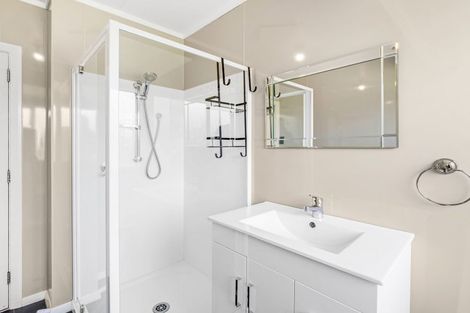 Photo of property in 15 Miles Place, Awapuni, Palmerston North, 4412