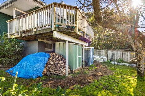 Photo of property in 32 Lawry Street, Blagdon, New Plymouth, 4310