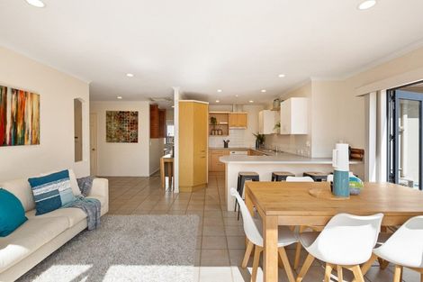 Photo of property in 34 Harvest Drive, Henderson, Auckland, 0612