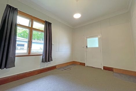 Photo of property in 10 Limbrick Street, Terrace End, Palmerston North, 4410